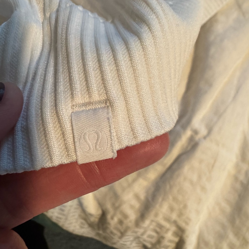 Lululemon Restless pullover. - Picture 3 of 3